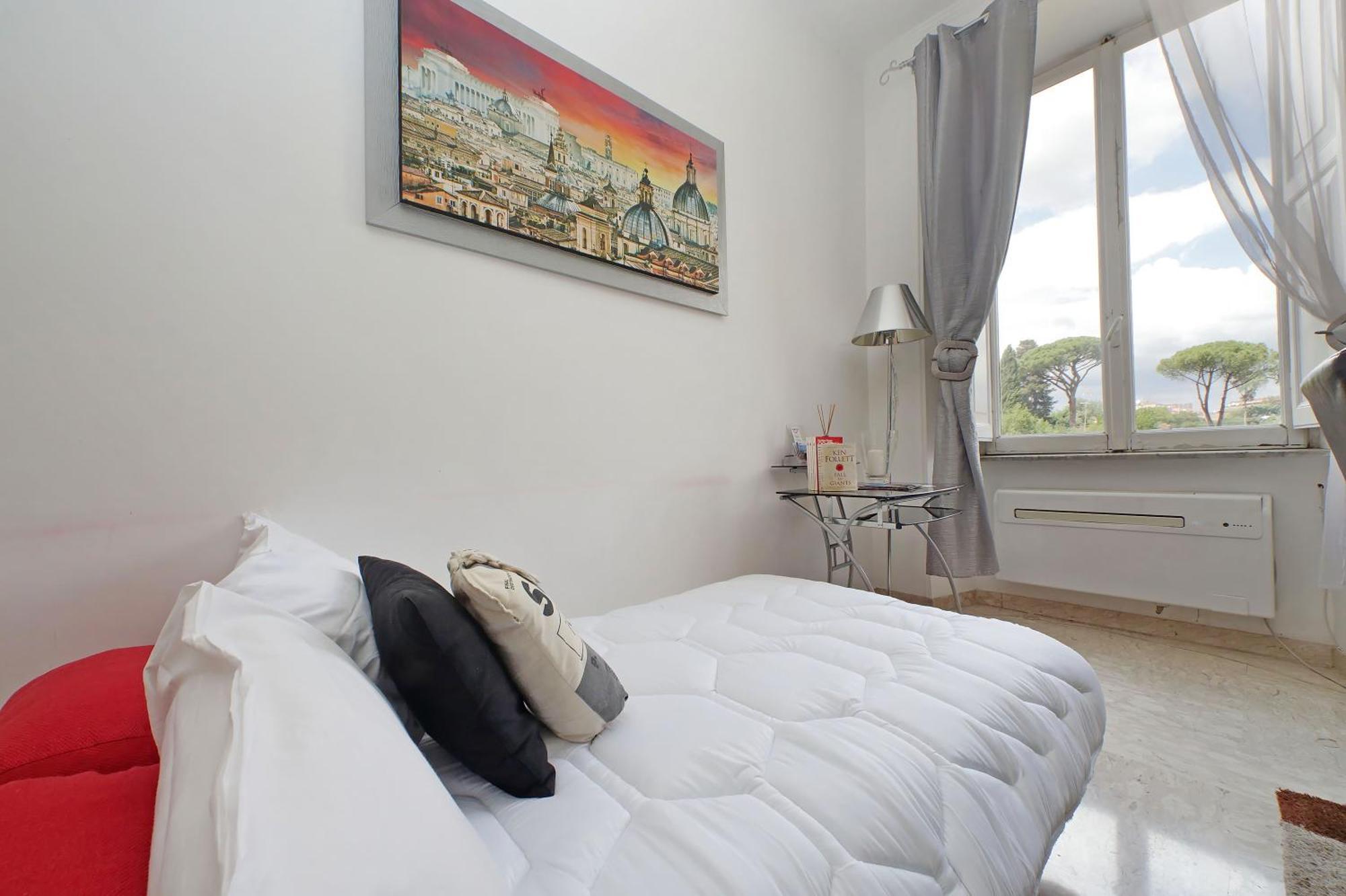 Luxury Domus Amadeus Apartment Rome Bagian luar foto