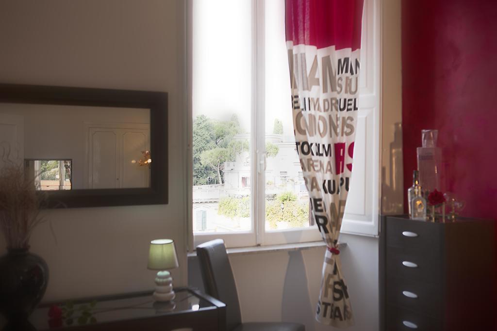 Luxury Domus Amadeus Apartment Rome Bagian luar foto