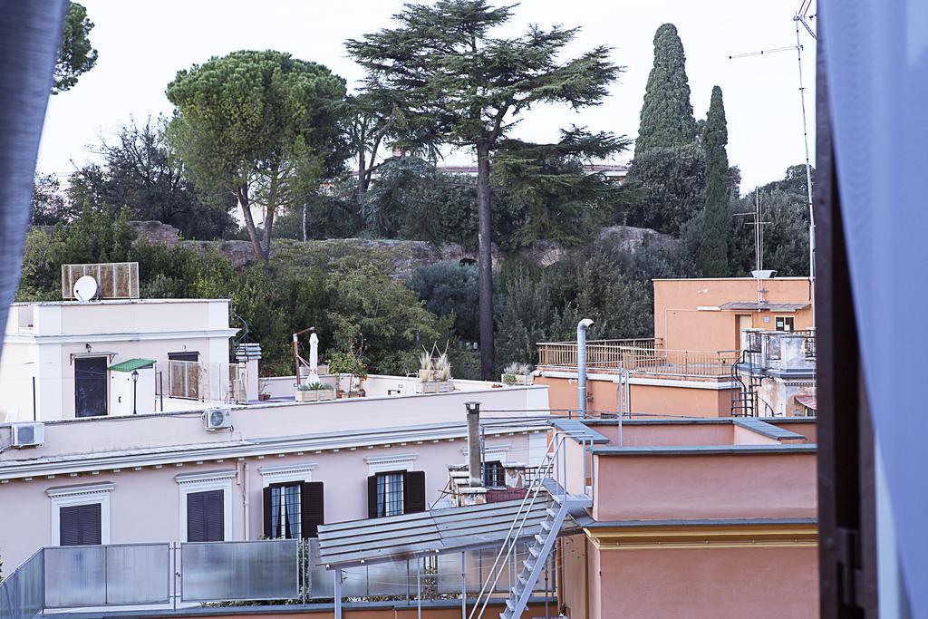 Luxury Domus Amadeus Apartment Rome Bagian luar foto