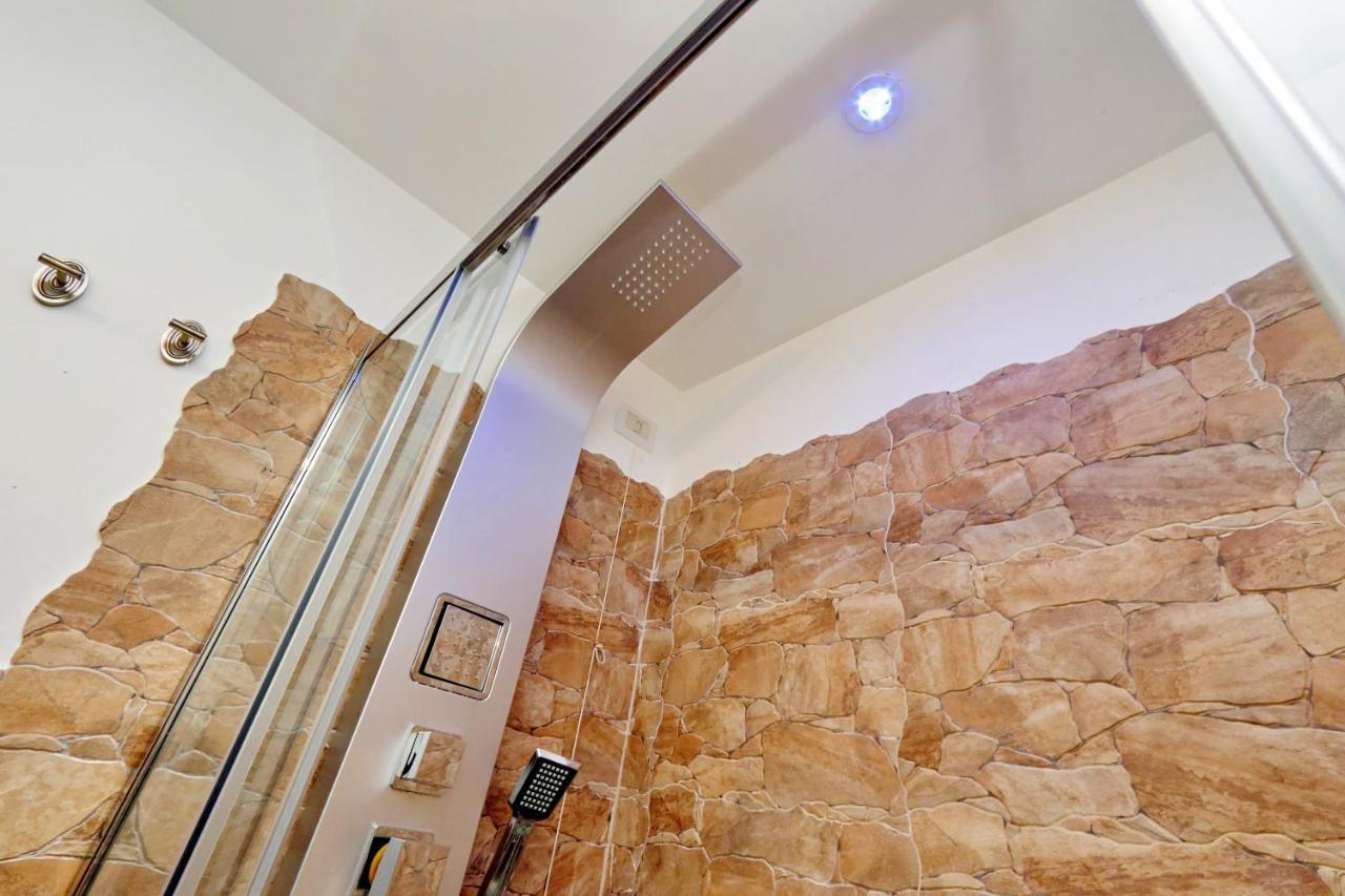 Luxury Domus Amadeus Apartment Rome Bagian luar foto